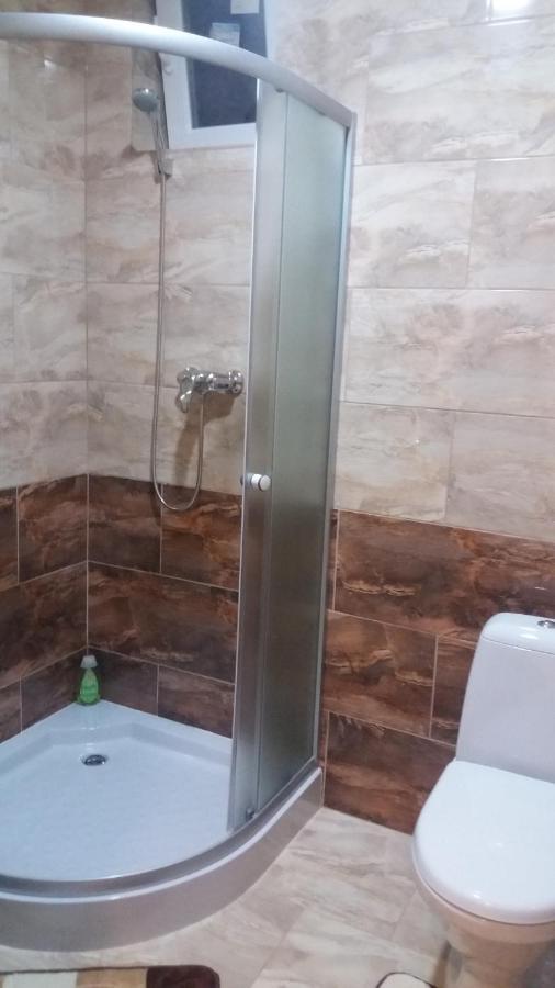 Будинок Для Гостей По Вул. Шевченка Beregszász Kültér fotó